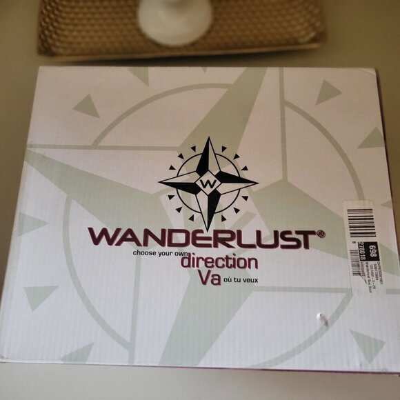 Wanderlust Womens Waterproof Ankle Boots With Knit Cuff & Side Zip Burgundy SZ 7 - Picture 7 of 7